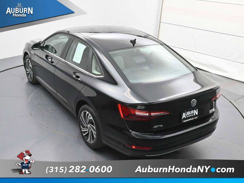 Used 2020 Volkswagen Jetta SEL image 27
