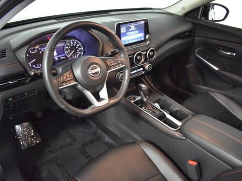 Used 2024 Nissan Sentra SR w/ SR Premium Package FWD image 14
