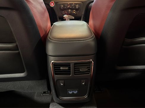 Used 2022 Dodge Charger SRT Hellcat w/ Harman/Kardon Audio Group RWD image 39