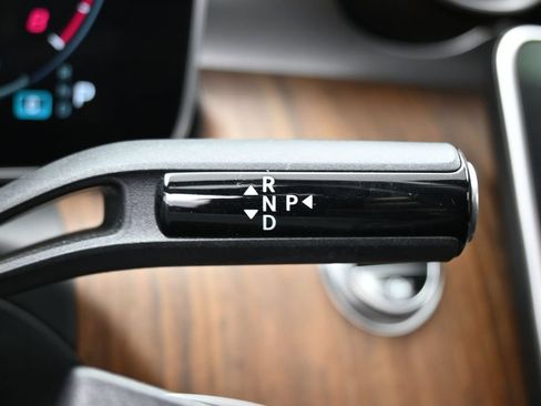 Used 2024 Mercedes-Benz C 300 Sedan image 22