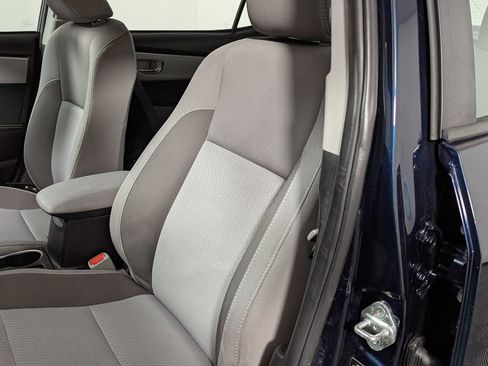 Used 2019 Toyota Corolla LE image 18