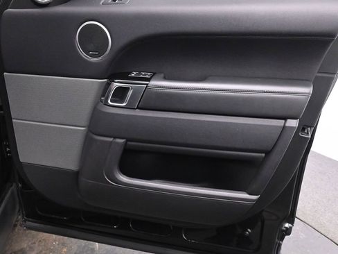 Used 2016 Land Rover Range Rover Sport HSE image 22