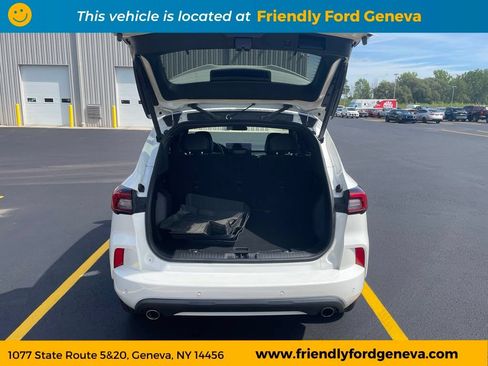 Used 2023 Ford Escape ST-Line Select w/ Tech Pack #2 AWD/4WD image 10
