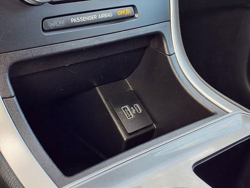 Used 2023 Ford Edge SEL image 13