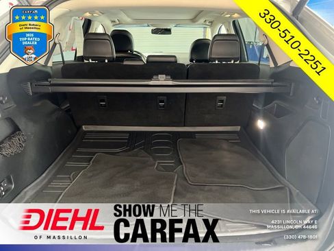 Used 2019 Ford Edge Titanium w/ Equipment Group 301A AWD/4WD image 10