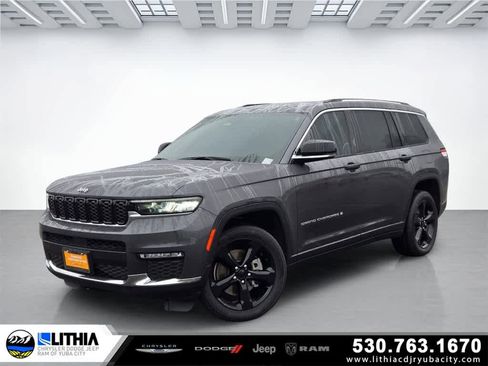 Used 2021 Jeep Grand Cherokee L Limited image 1