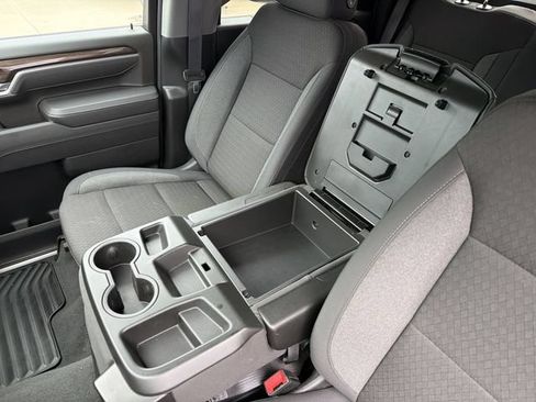 Used 2025 Chevrolet Silverado 2500 LT w/ Convenience Package AWD/4WD image 23
