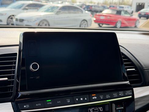 Used 2026 Honda Odyssey Elite image 25