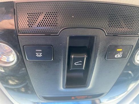 Used 2021 Kia Seltos SX w/ SX Sunroof Package AWD/4WD image 28