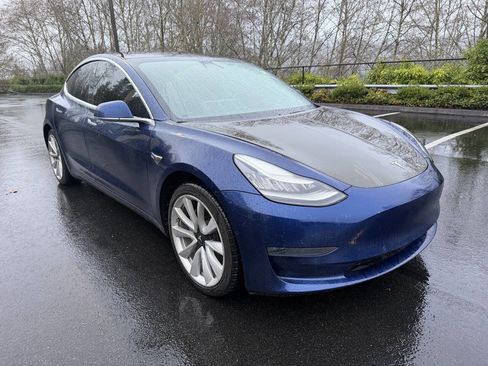 Used 2018 Tesla Model 3 Long Range image 3