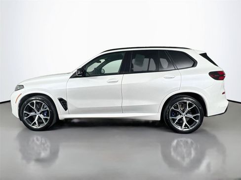 Used 2024 BMW X5 M60i AWD/4WD image 3