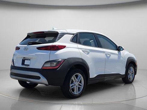 Used 2023 Hyundai Kona SE FWD image 7