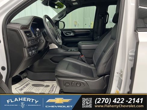 Used 2023 Chevrolet Tahoe Z71 w/ Luxury Package AWD/4WD image 9