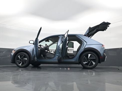 New 2026 Hyundai Ioniq 5 SEL image 34