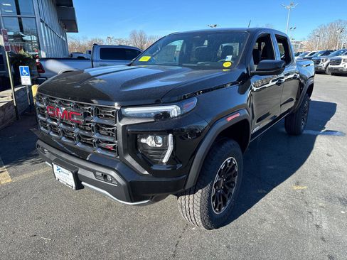 New 2026 GMC Canyon AT4 image 2