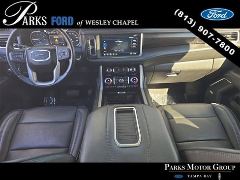 Used 2021 GMC Yukon Denali w/ LPO, Illumination Package image 11