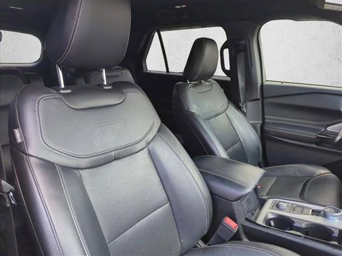 Certified 2022 Ford Explorer ST w/ Equipment Group 401A AWD/4WD image 26
