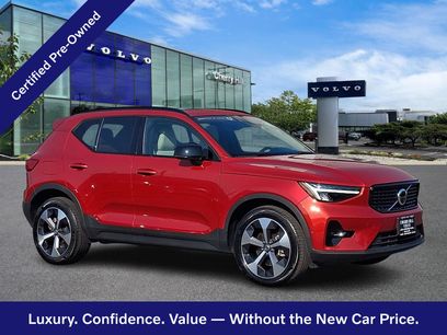 Certified 2025 Volvo XC40 B5 Plus