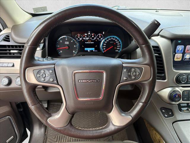 Used 2017 GMC Yukon XL Denali w/ Open Road Package AWD/4WD image 15