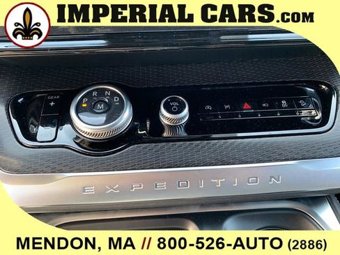 New 2026 Ford Expedition Platinum w/ Stealth Performance Package AWD/4WD image 20