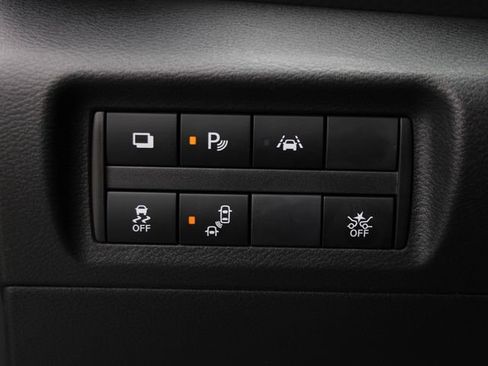 Certified 2025 Nissan Kicks Play S FWD image 22