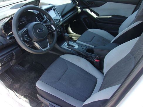 Used 2019 Subaru Crosstrek 2.0i w/ Eyesight System image 8