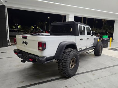 Used 2020 Jeep Gladiator Sport w/ Quick Order Package 24S AWD/4WD image 9