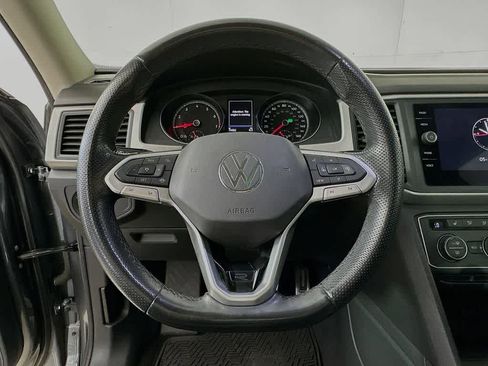 Used 2021 Volkswagen Atlas SE FWD image 16