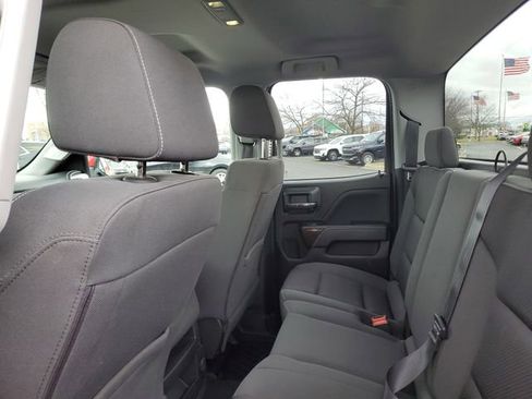 Used 2018 GMC Sierra 1500 SLE image 8