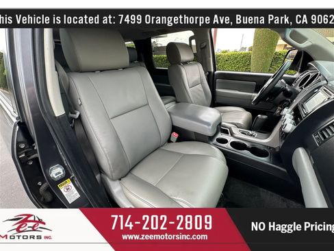 Used 2015 Toyota Sequoia SR5 w/ Premium Package AWD/4WD image 21