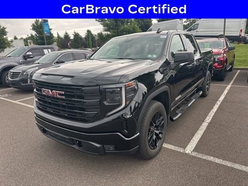 Used 2023 GMC Sierra 1500 Elevation AWD/4WD image 3
