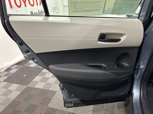 Used 2026 Toyota Corolla Cross L image 19