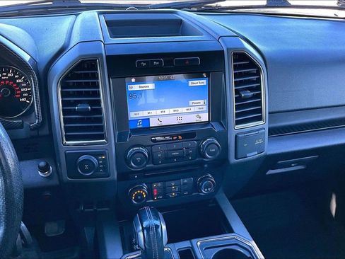 Used 2018 Ford F150 Raptor image 6