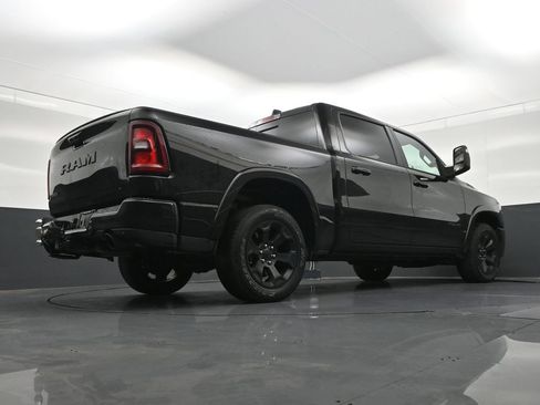 Used 2025 RAM 1500 Big Horn RWD image 27