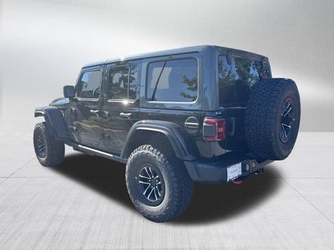 New 2026 Jeep Wrangler Unlimited Rubicon w/ Rockslide Package AWD/4WD image 7