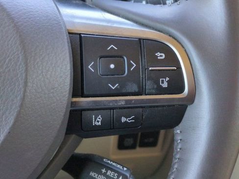 Used 2019 Lexus LX 570 4WD w/ Luxury Package image 26