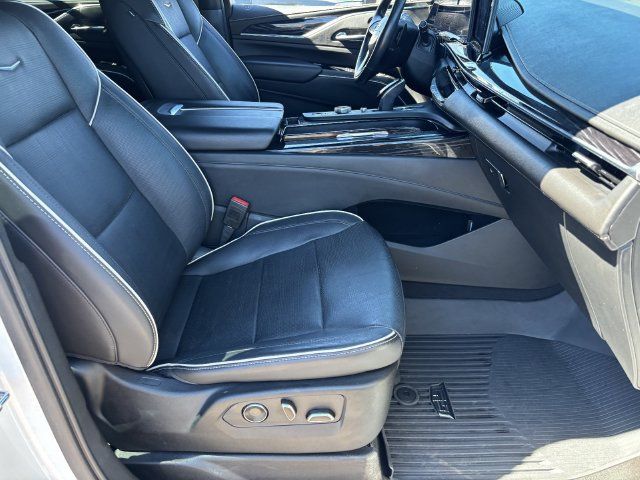 Used 2021 Cadillac Escalade Sport w/ LPO, ONYX Package AWD/4WD image 11