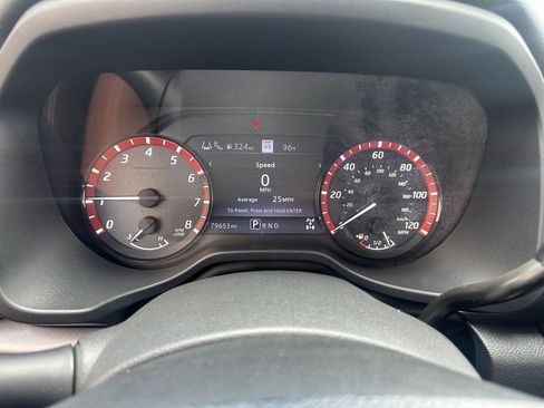 Used 2021 Nissan Titan PRO-4X w/ Pro-4x Utility Package AWD/4WD image 10