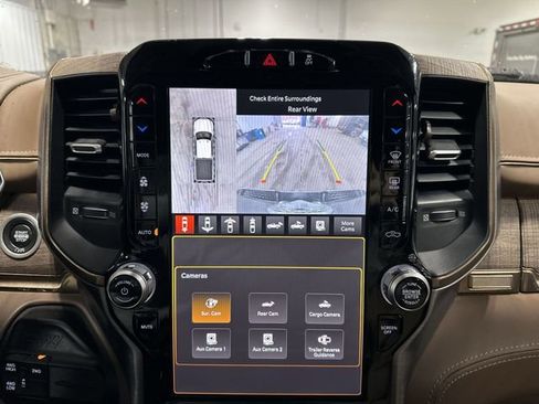 Used 2023 RAM 3500 Limited image 28