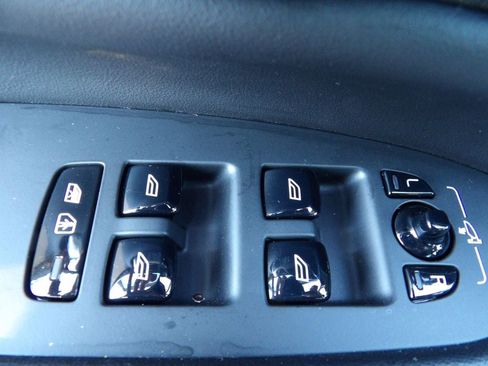 Certified 2023 Volvo XC90 B6 Plus w/ Protection Package image 11