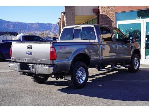 Used 2010 Ford F350 Lariat image 9