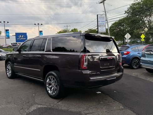 Used 2015 GMC Yukon XL Denali w/ Touring Package image 3