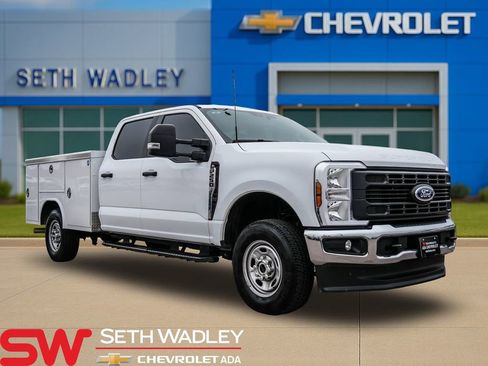 Used 2026 Ford F250 XL w/ XL Chrome Package AWD/4WD image 1