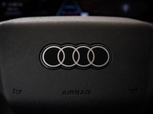 New 2025 Audi Q5 2.0T Premium Plus image 32