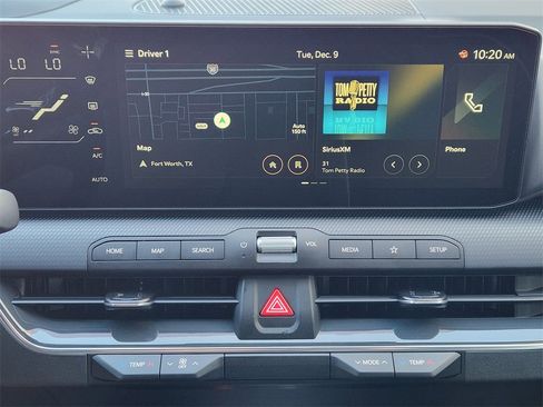 New 2025 Kia K4 GT-Line image 12