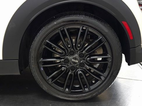 Used 2022 MINI Cooper S w/ Premium Package image 11