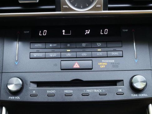 Used 2015 Lexus IS 250 AWD w/ Navigation System Package image 19