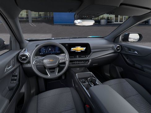 New 2027 Chevrolet Equinox LT FWD image 15