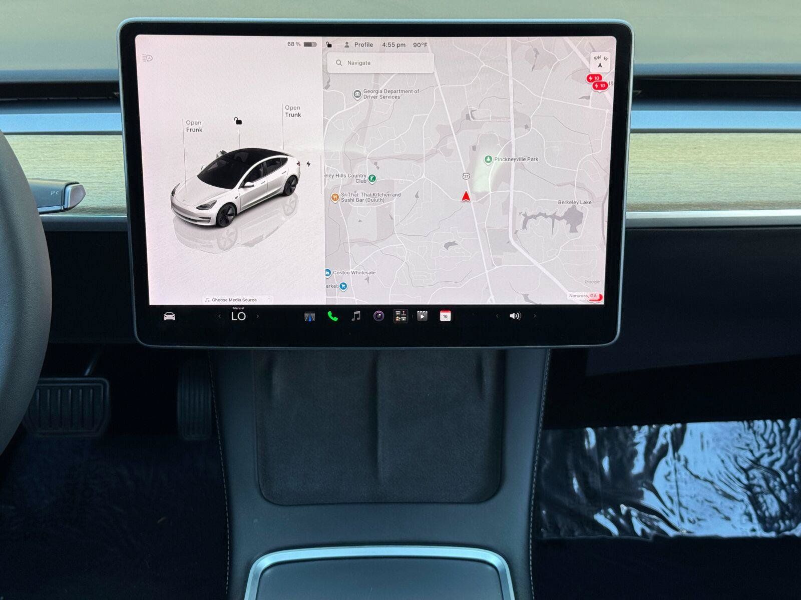 Used 2022 Tesla Model 3 Standard Range RWD image 19
