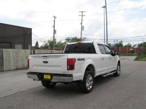 Used 2019 Ford F150 Lariat w/ Equipment Group 502A Luxury AWD/4WD image 3